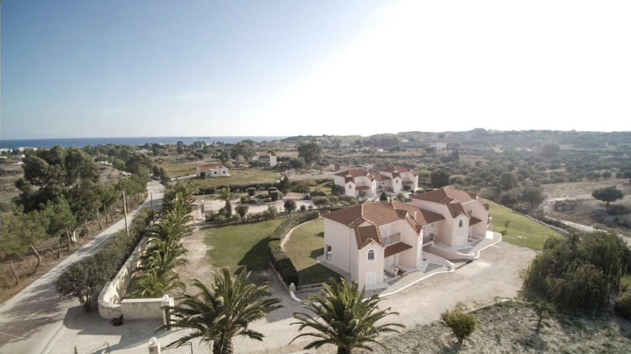 Cavaliere Houses Lixouri Luaran gambar