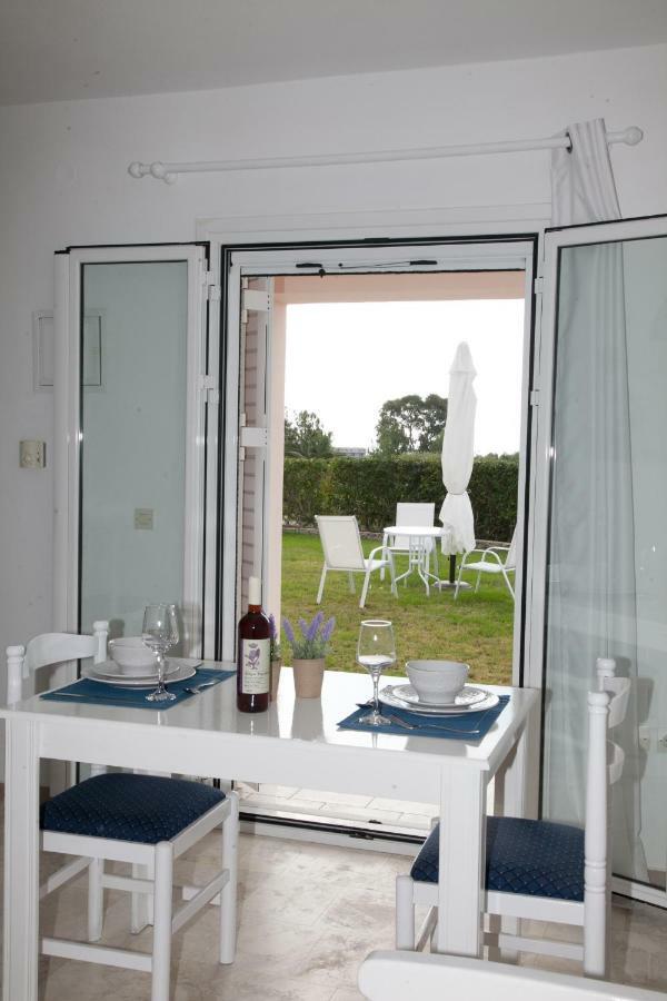 Cavaliere Houses Lixouri Luaran gambar