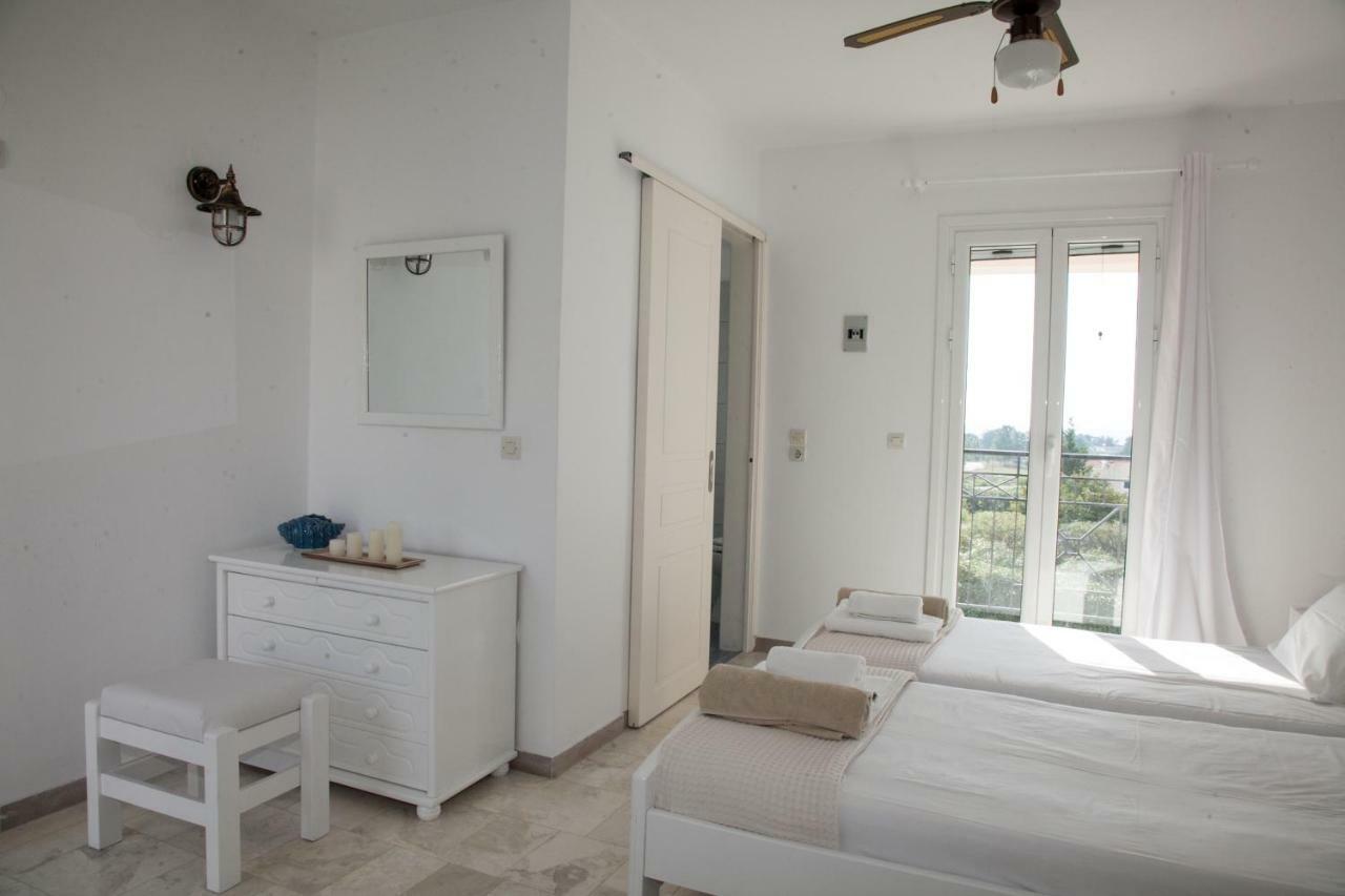 Cavaliere Houses Lixouri Luaran gambar