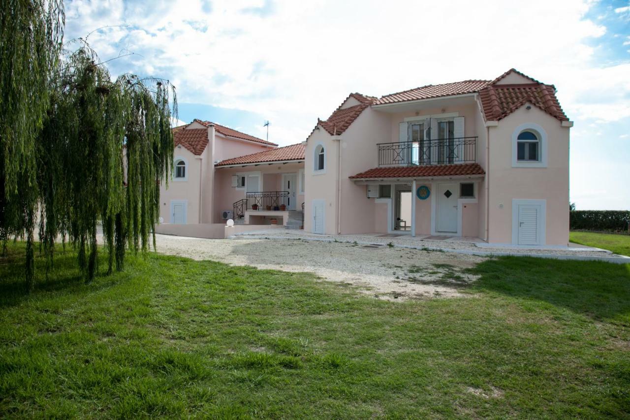 Cavaliere Houses Lixouri Luaran gambar