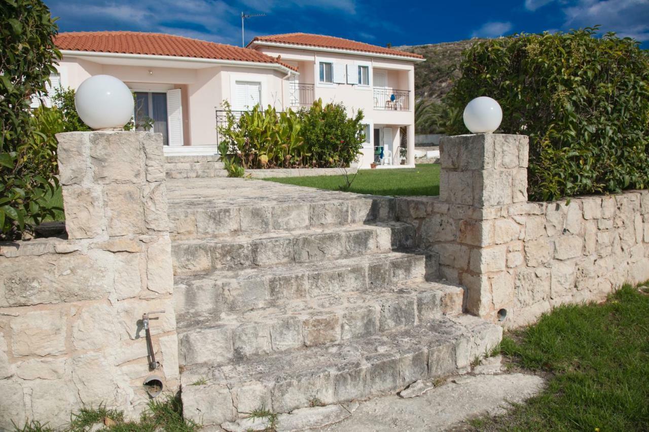 Cavaliere Houses Lixouri Luaran gambar