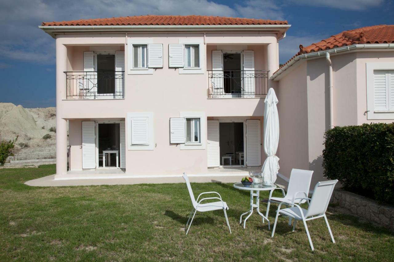 Cavaliere Houses Lixouri Luaran gambar